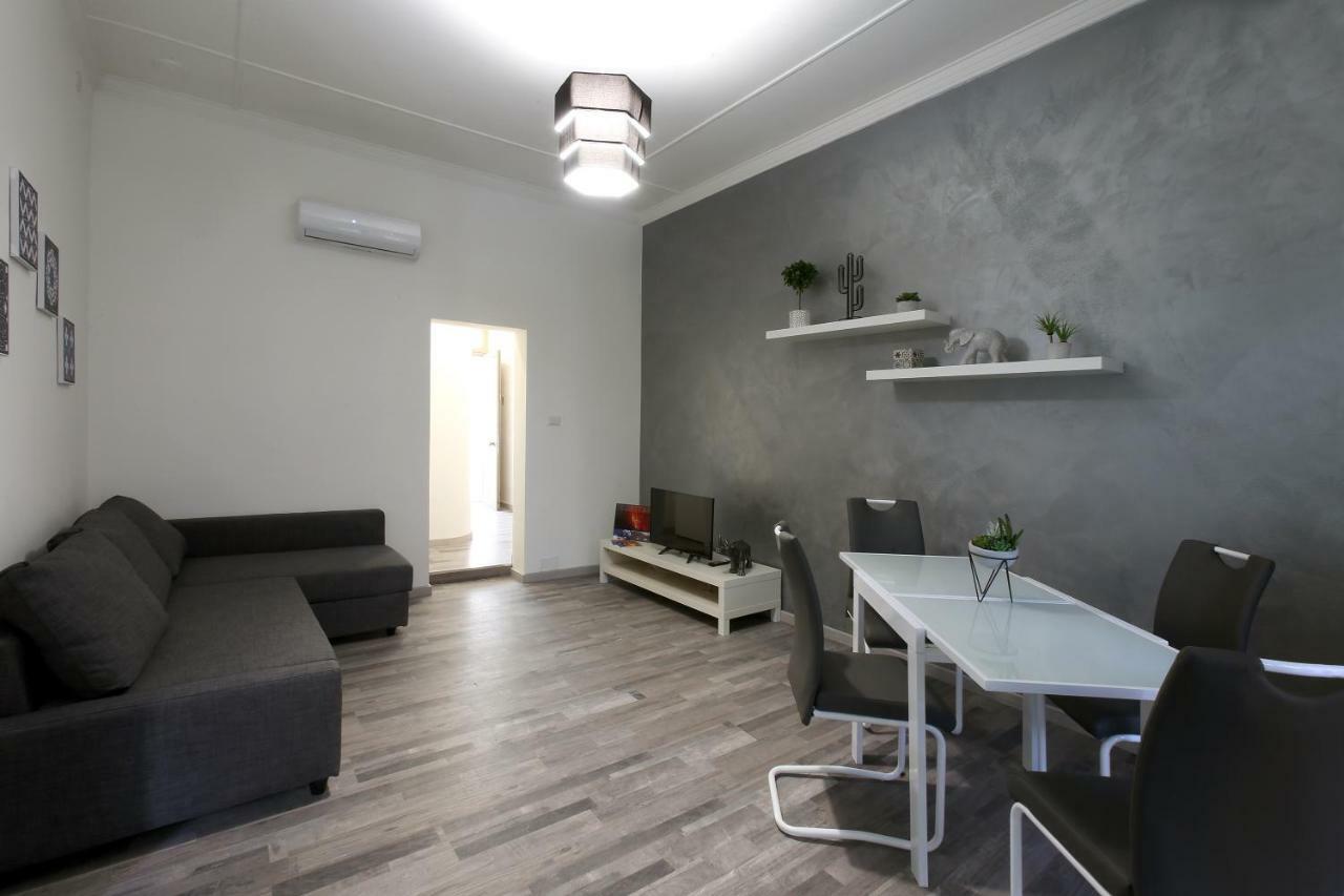Tembo House - Pantano 2 Διαμέρισμα Κατάνια Εξωτερικό φωτογραφία